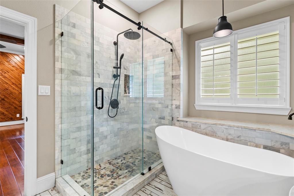 300 Broadmoor Drive, Huntsville, Texas image 16