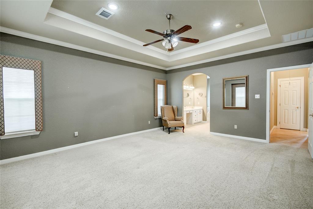 306 Williamsburg Avenue, Clute, Texas image 25