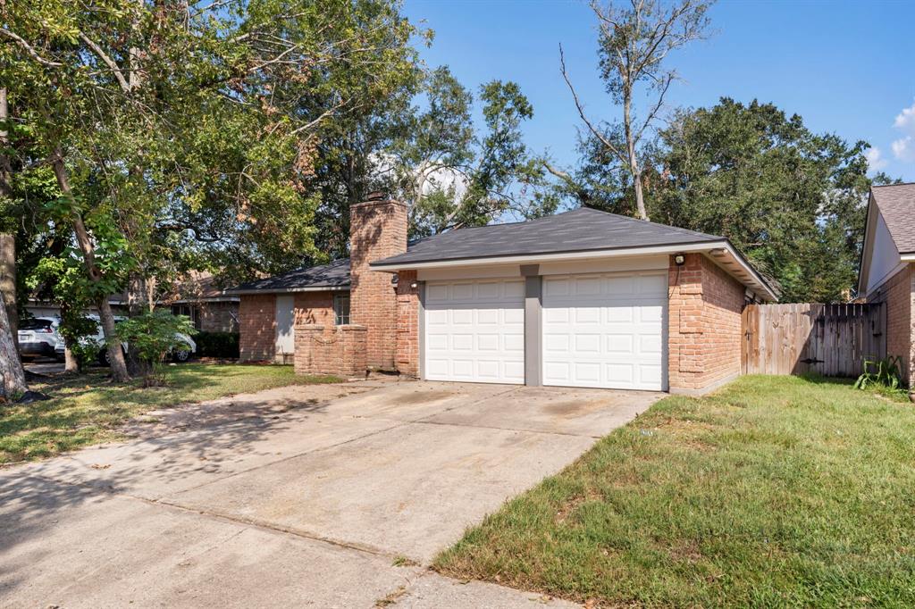 19822 Brightstone Drive, Humble, Texas image 5