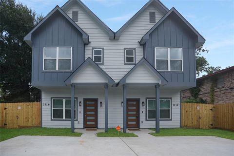 Photo of 7914 Laura Koppe Road #A, Houston, TX 77028 (MLS # 90134054)