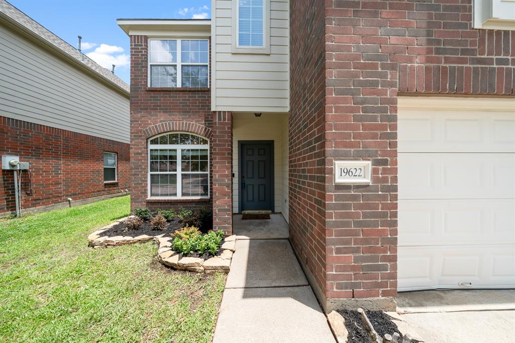 19622 Hardwood Ridge Trail