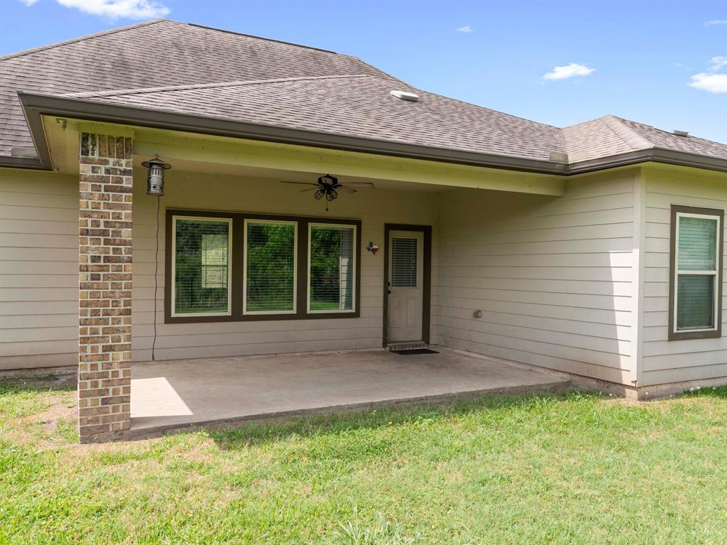 244 Mossy Meadow Drive, West Columbia, Texas image 5