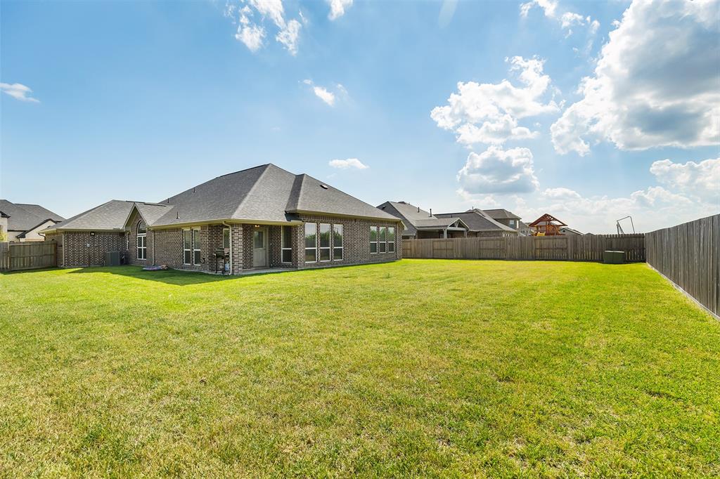 11819 Champions Forest Drive, Dayton, Texas image 31