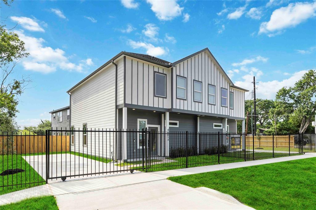 4601 Newberry Street A/B