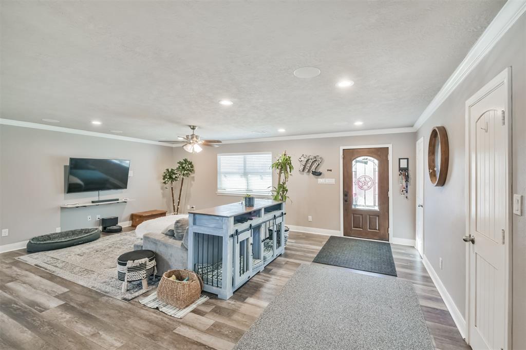 24237 Creekwood Drive