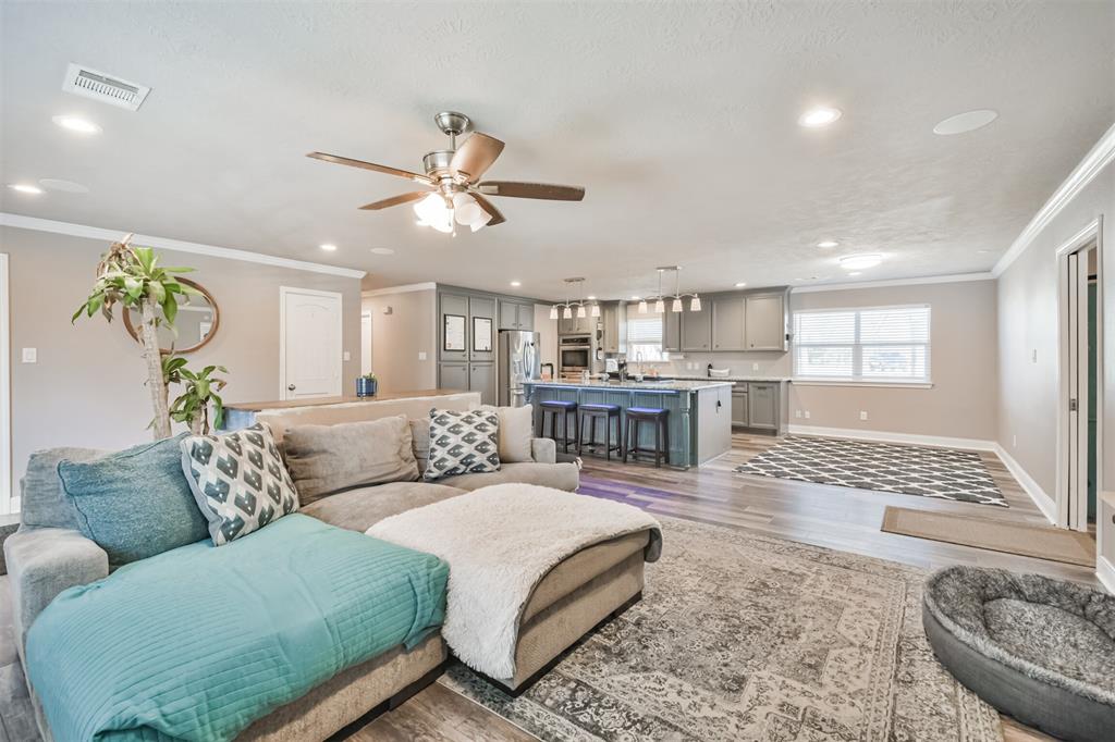 24237 Creekwood Drive