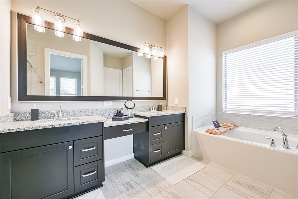 9515 Willard Drive, Manvel, Texas image 25