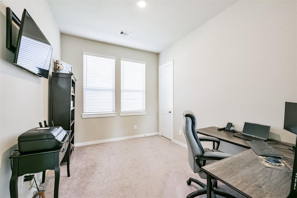 9515 Willard Drive, Manvel, Texas image 38