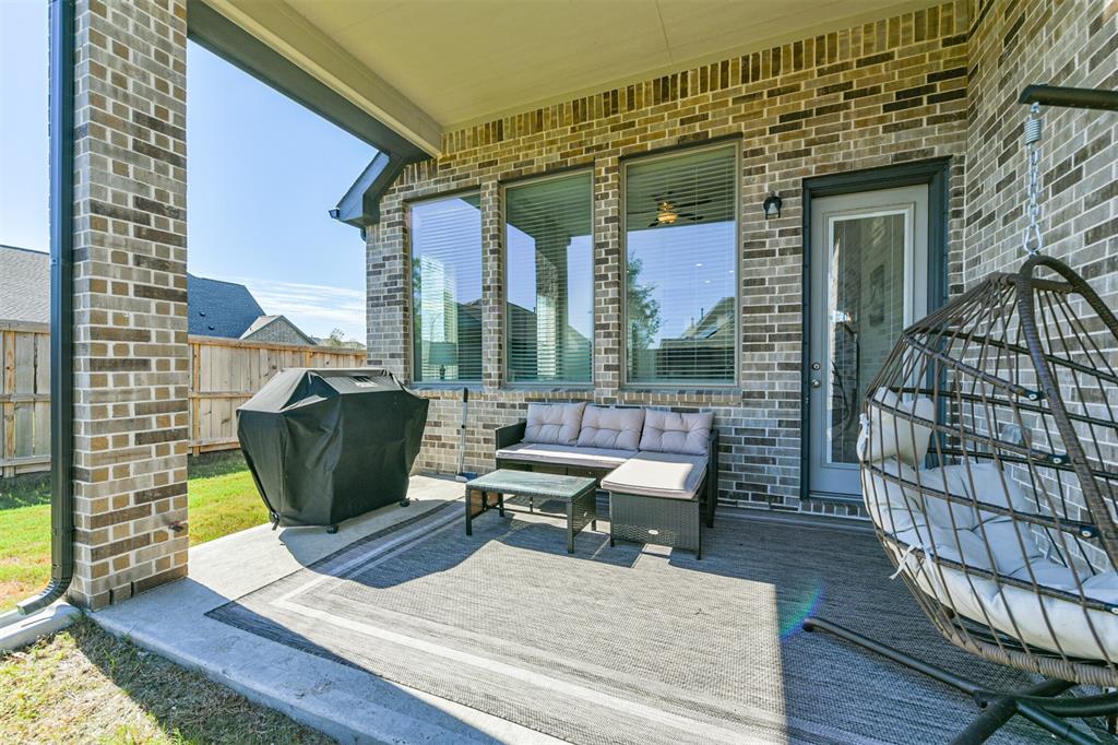 9515 Willard Drive, Manvel, Texas image 3