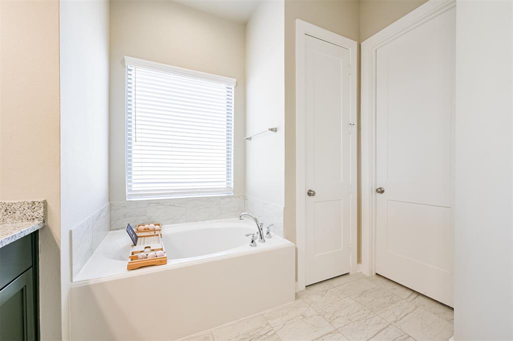 9515 Willard Drive, Manvel, Texas image 26
