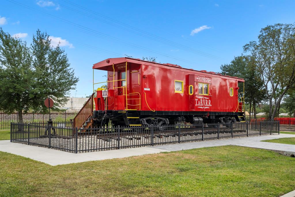 00 Holiday Street, Tomball, Texas image 22
