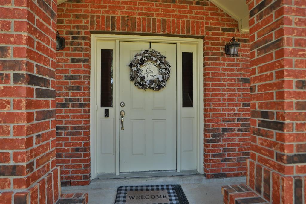 7827 Leaf Point Court