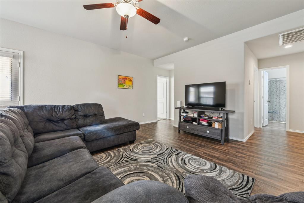 6011 Diantha Street, Katy, Texas image 7