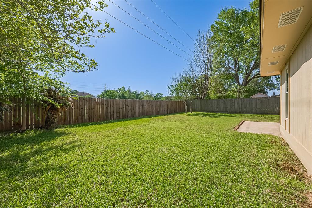 2710 Hazy Creek Drive, Houston, Texas image 17
