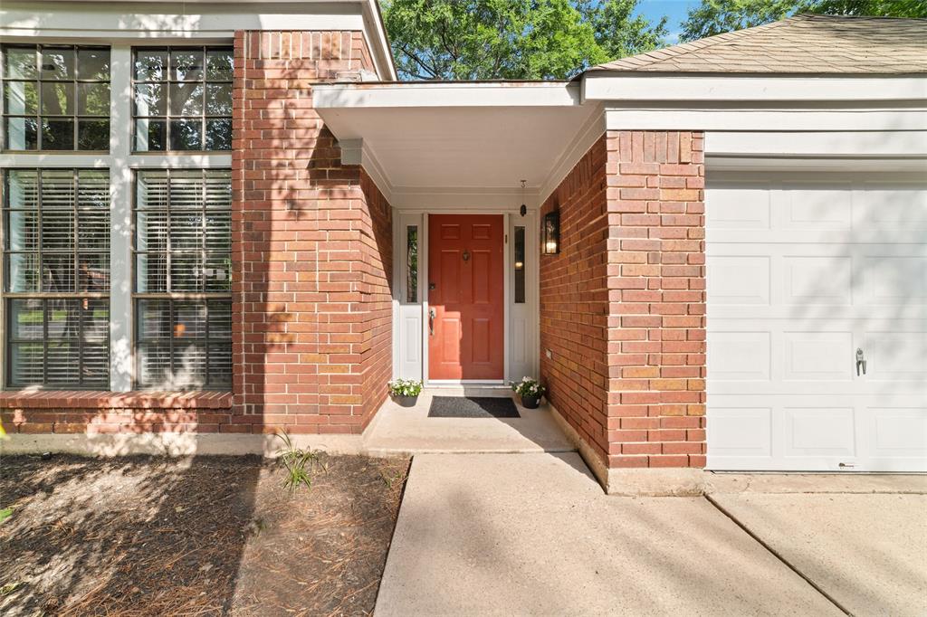 3 Whistlers Walk Place
