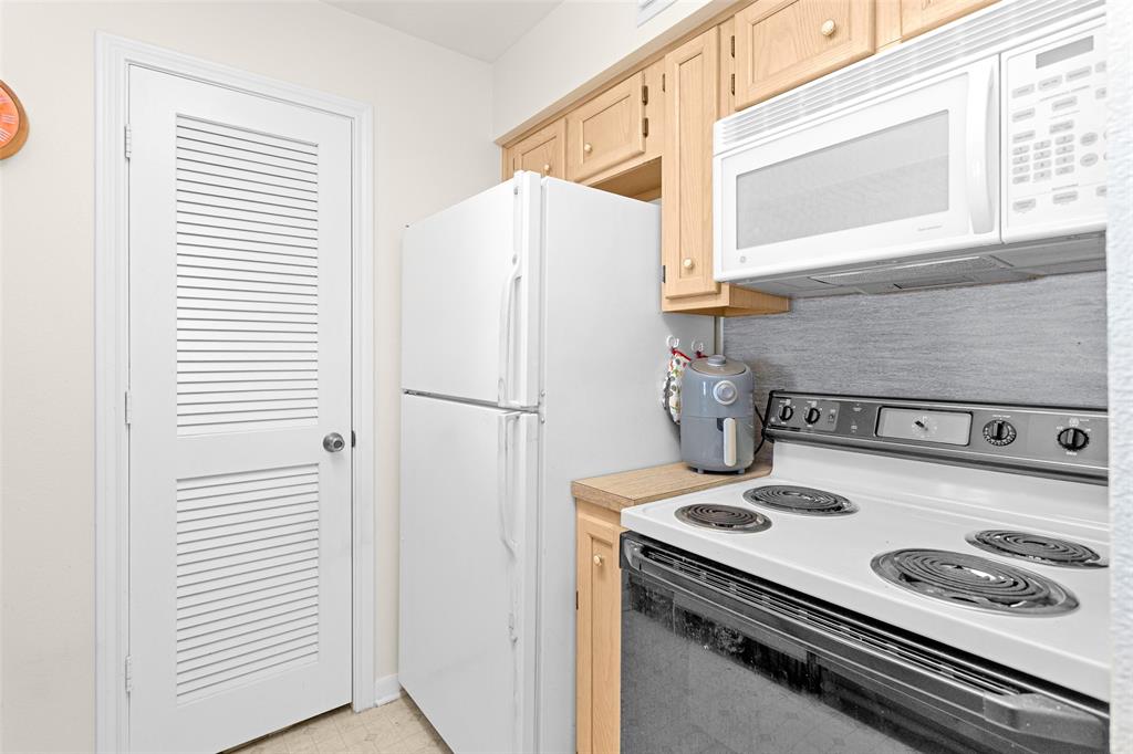 306D Lakeview Terrace Terrace #306D, Montgomery, Texas image 6