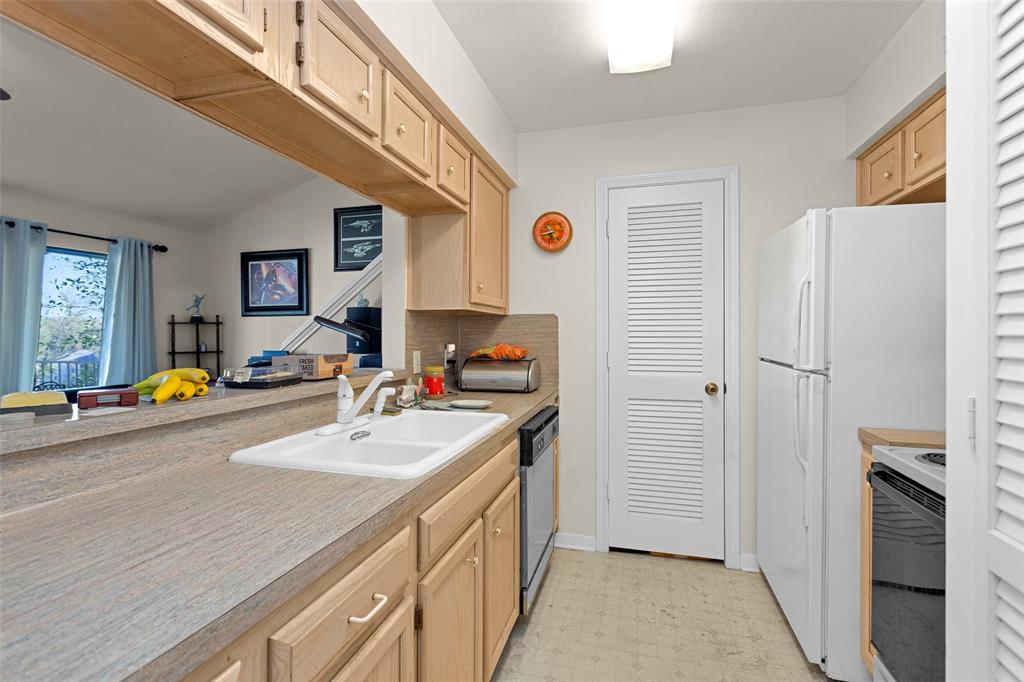 306D Lakeview Terrace Terrace #306D, Montgomery, Texas image 4