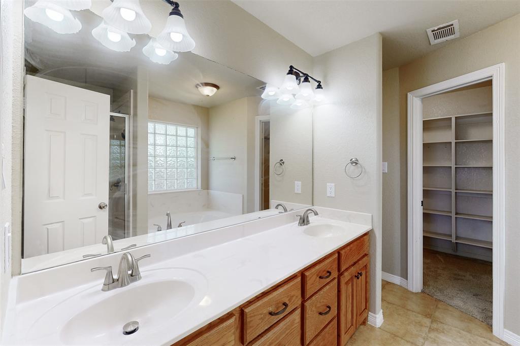 4439 Vintage Hills Drive, Bryan, Texas image 10