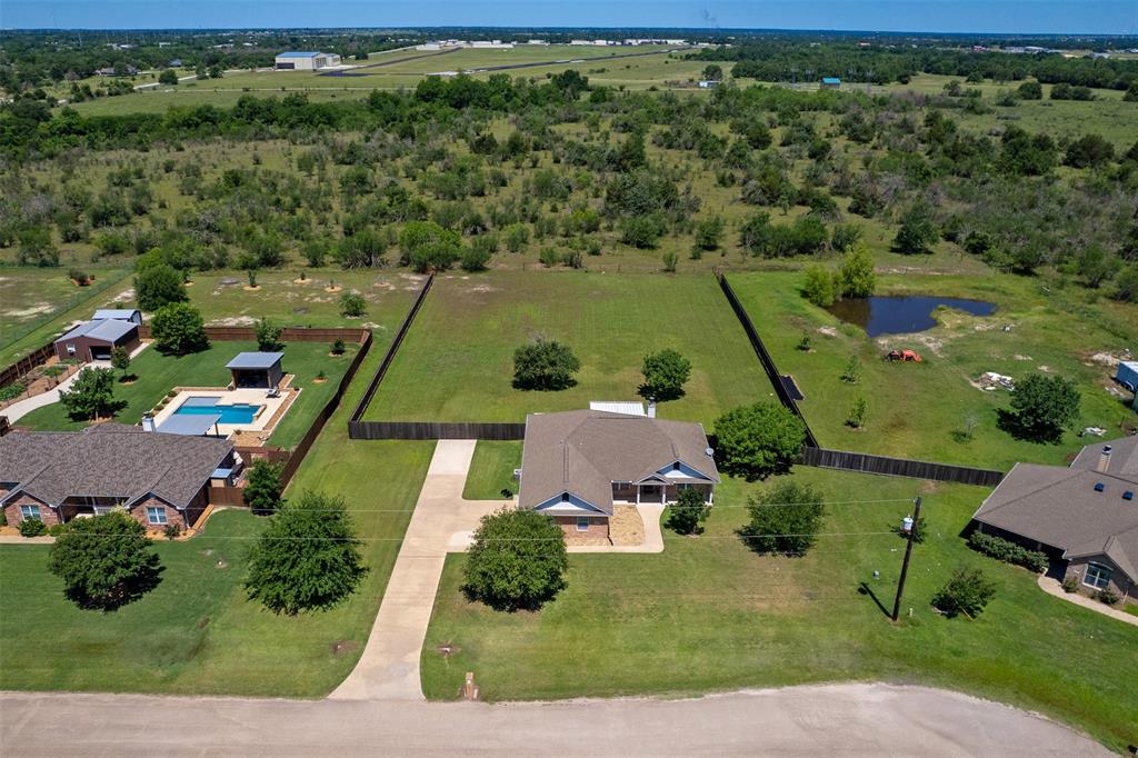 4439 Vintage Hills Drive, Bryan, Texas image 13