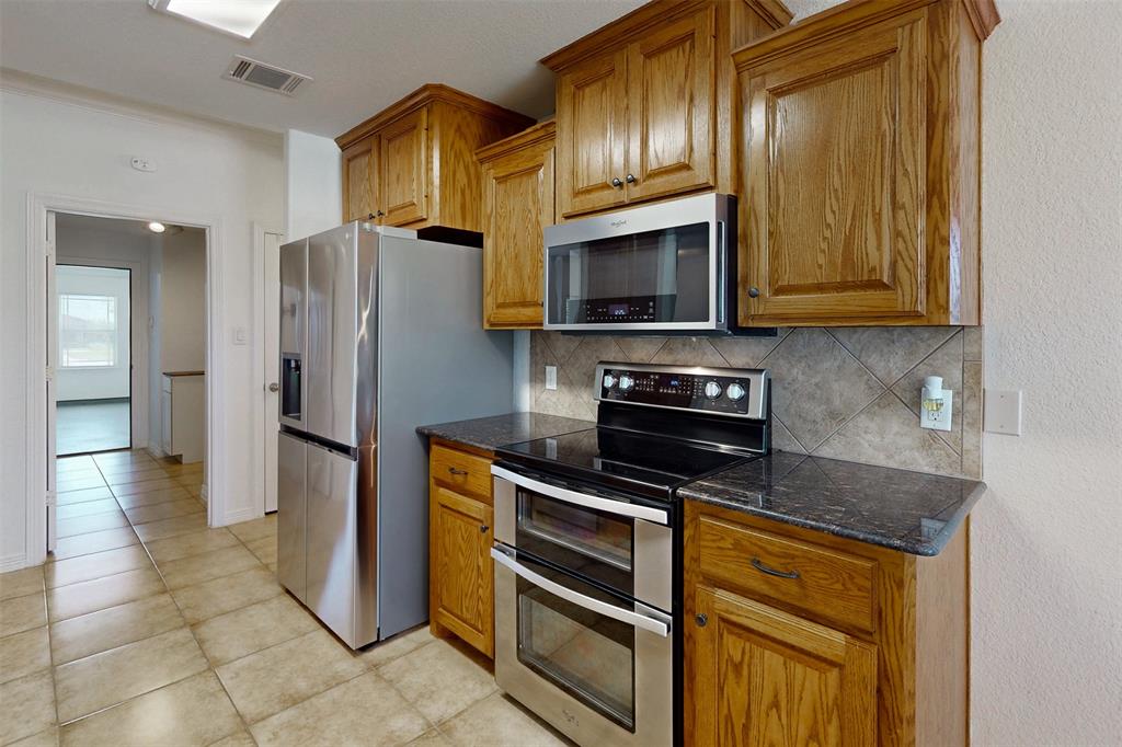 4439 Vintage Hills Drive, Bryan, Texas image 5