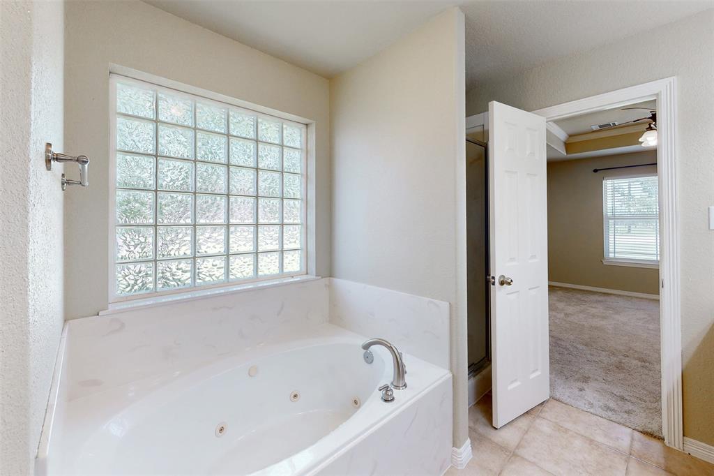 4439 Vintage Hills Drive, Bryan, Texas image 11