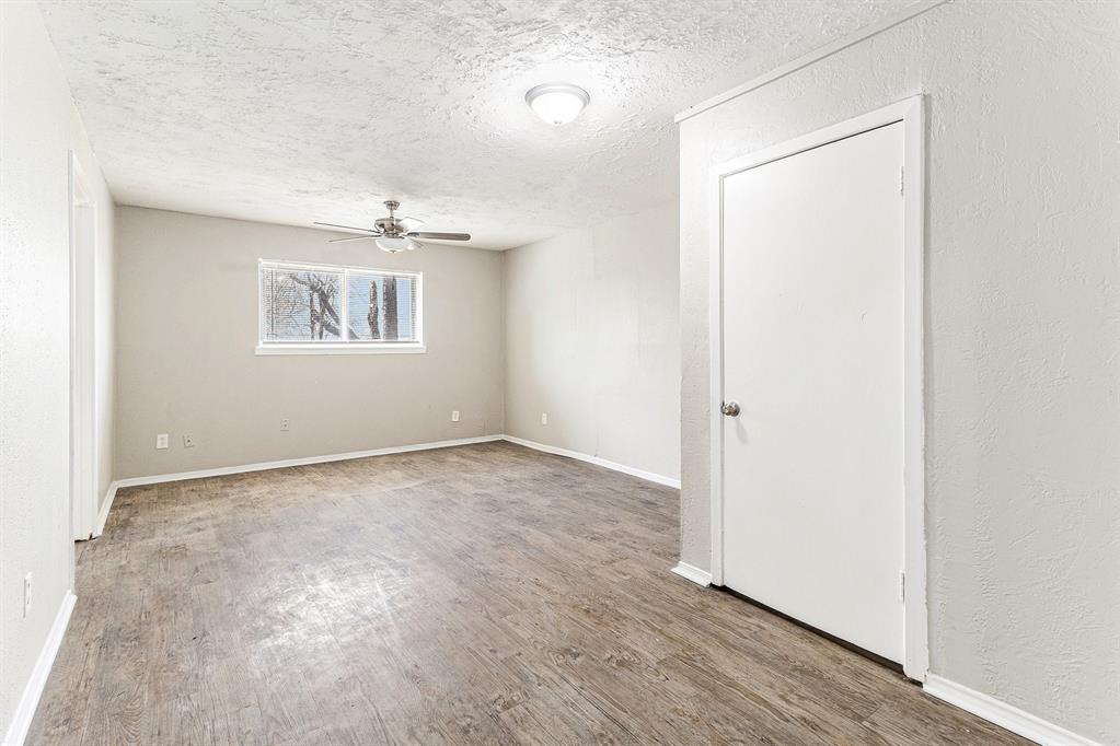 4915 Beechaven Street, Houston, Texas image 11