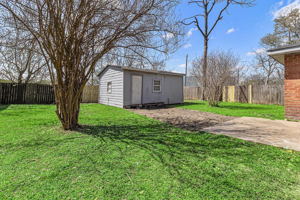 4915 Beechaven Street, Houston, Texas image 16