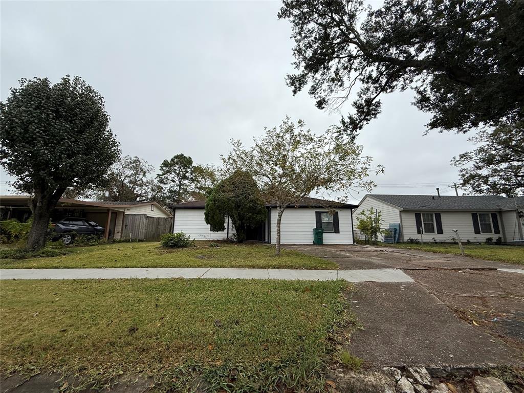 2716 Windsor Lane, Pasadena, Texas image 14