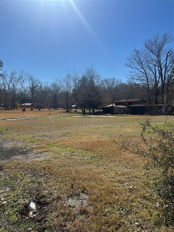 309 2nd St St, Livingston, Texas image 4