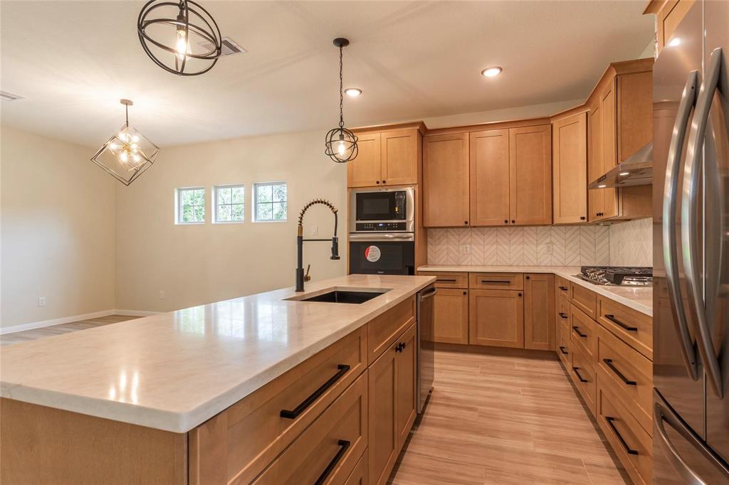 14606 W 6th Street, Santa Fe, Texas image 14