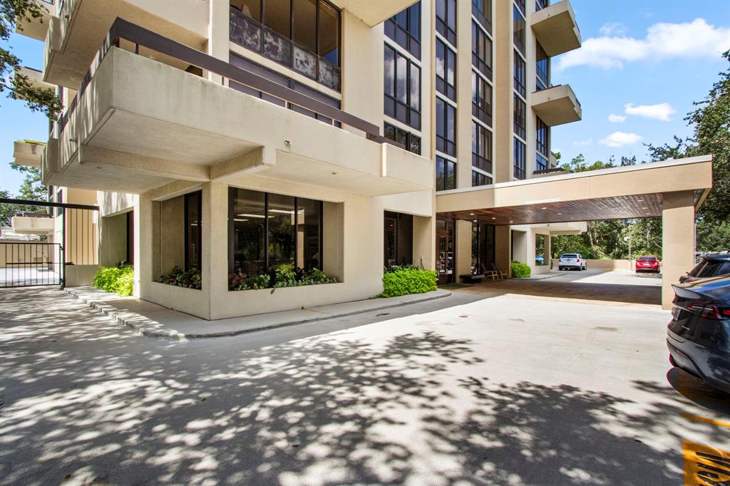 14655 Champion Forest Drive #403, Houston, Texas image 2