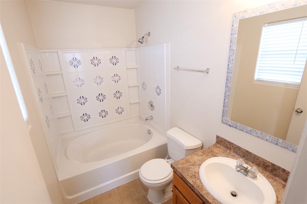 19018 Broken Lance Lane, Cypress, Texas image 12
