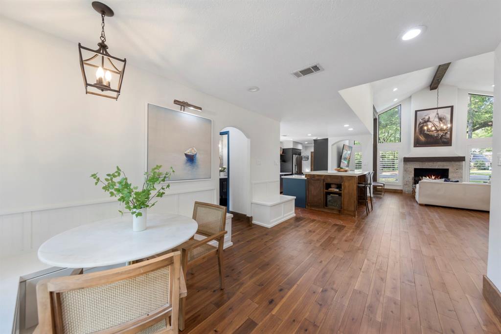 2705 Crossvine Circle, The Woodlands, Texas image 17