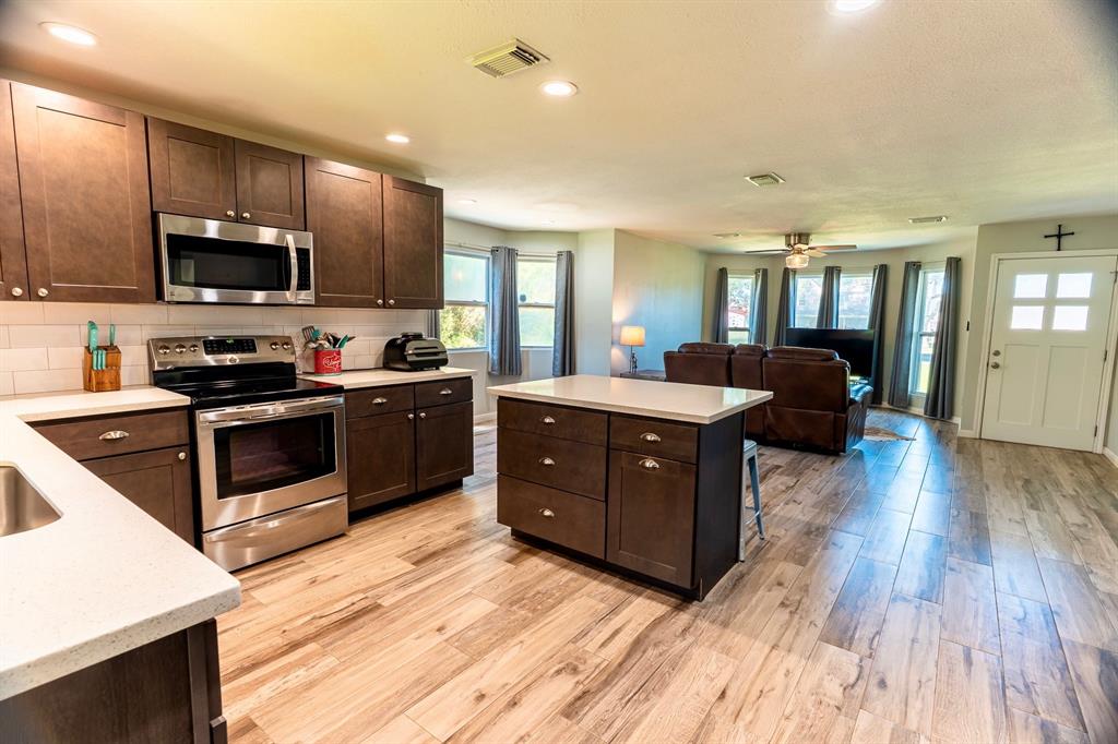 2822 Piper Road, Pearland, Texas image 13