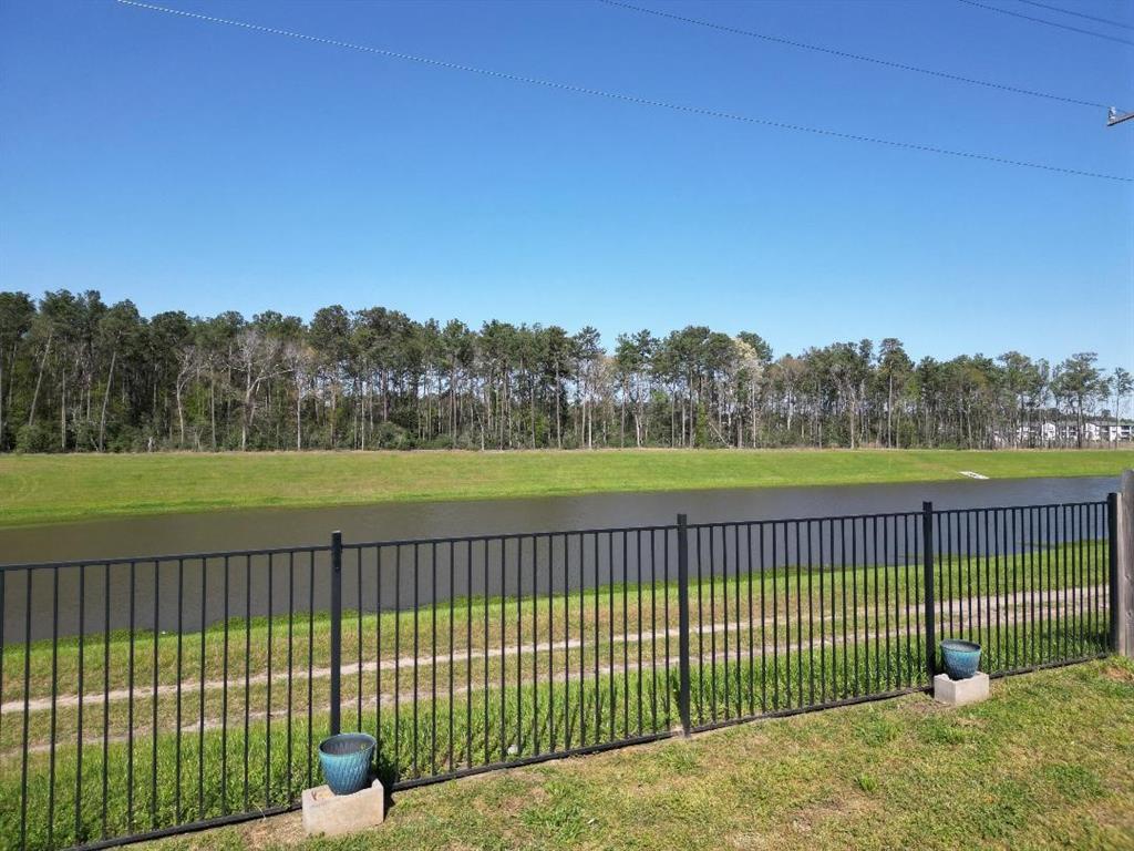 22590 Stillwater Valley Lane, Porter, Texas image 3