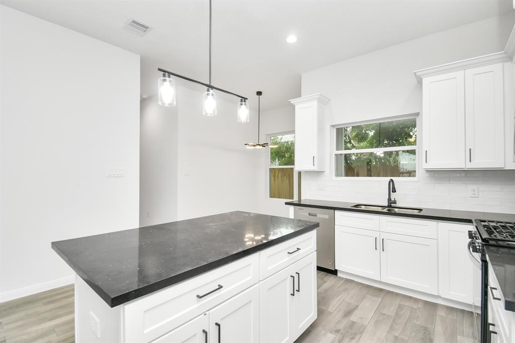 3309 Shelby Circle, Houston, Texas image 4