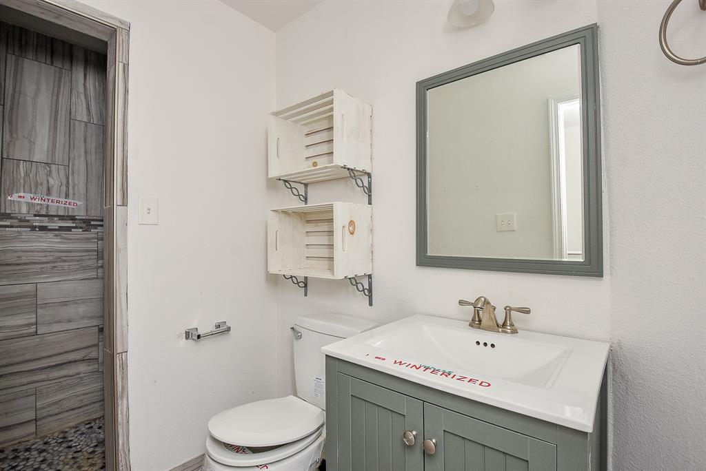 1049 Misty Cliff, Dickinson, Texas image 31