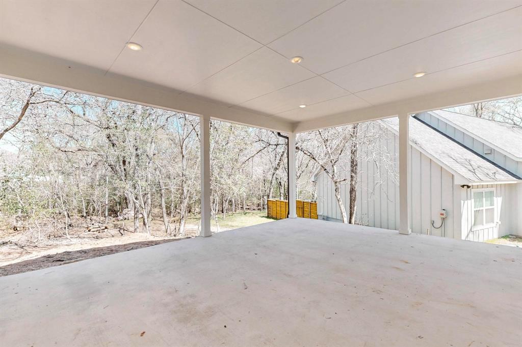 176 Kaelepulu Drive, Bastrop, Texas image 32