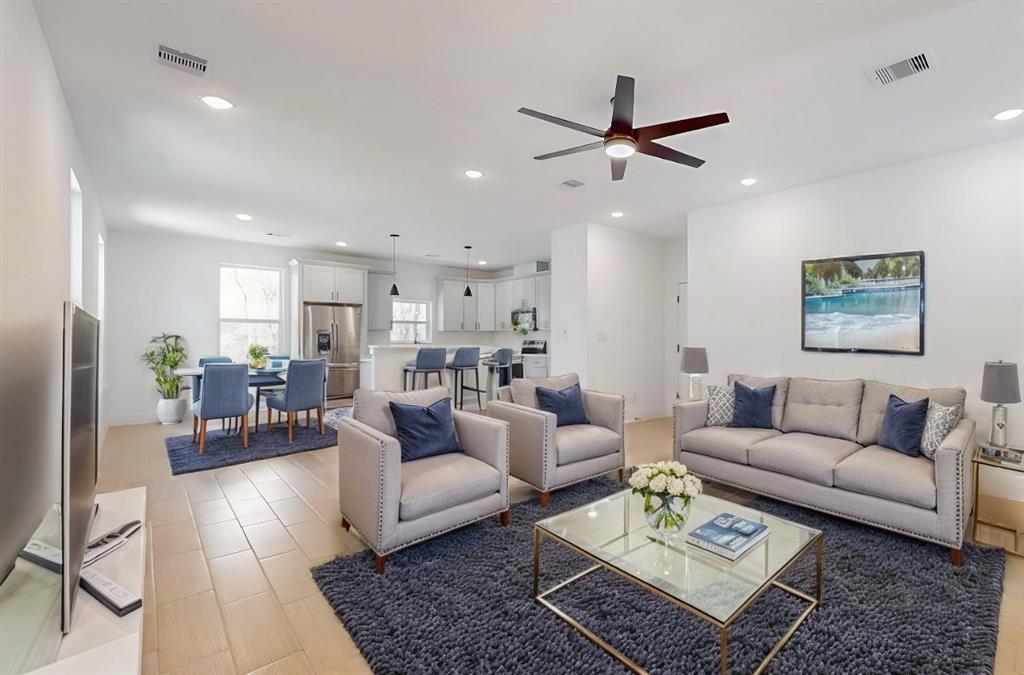 176 Kaelepulu Drive, Bastrop, Texas image 3