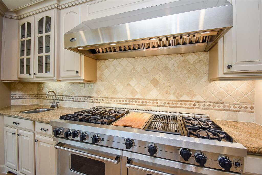 2 Royal Hampton Court, Sugar Land, Texas image 15