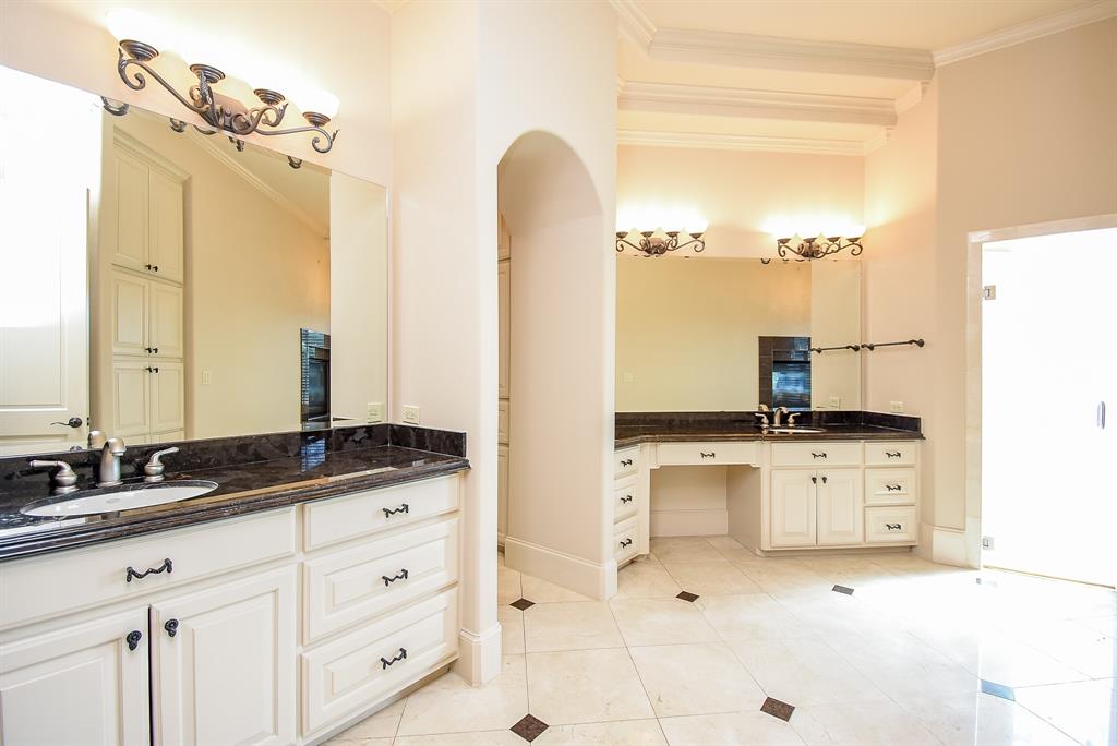 2 Royal Hampton Court, Sugar Land, Texas image 24