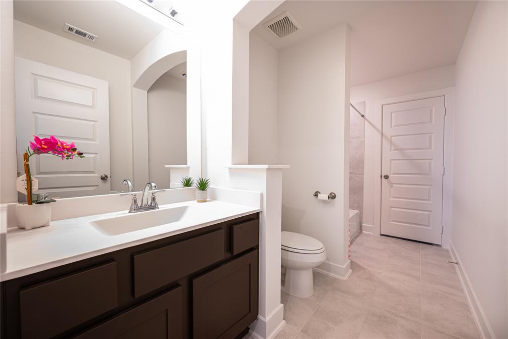 13604 Sabine Lake Drive, Texas City, Texas image 38