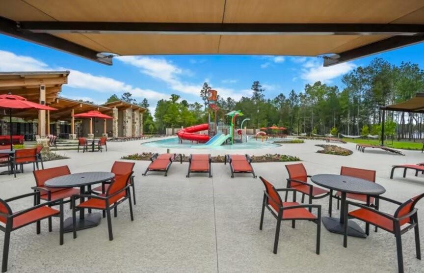 16924 Juniper Blossom Bend, Conroe, Texas image 16