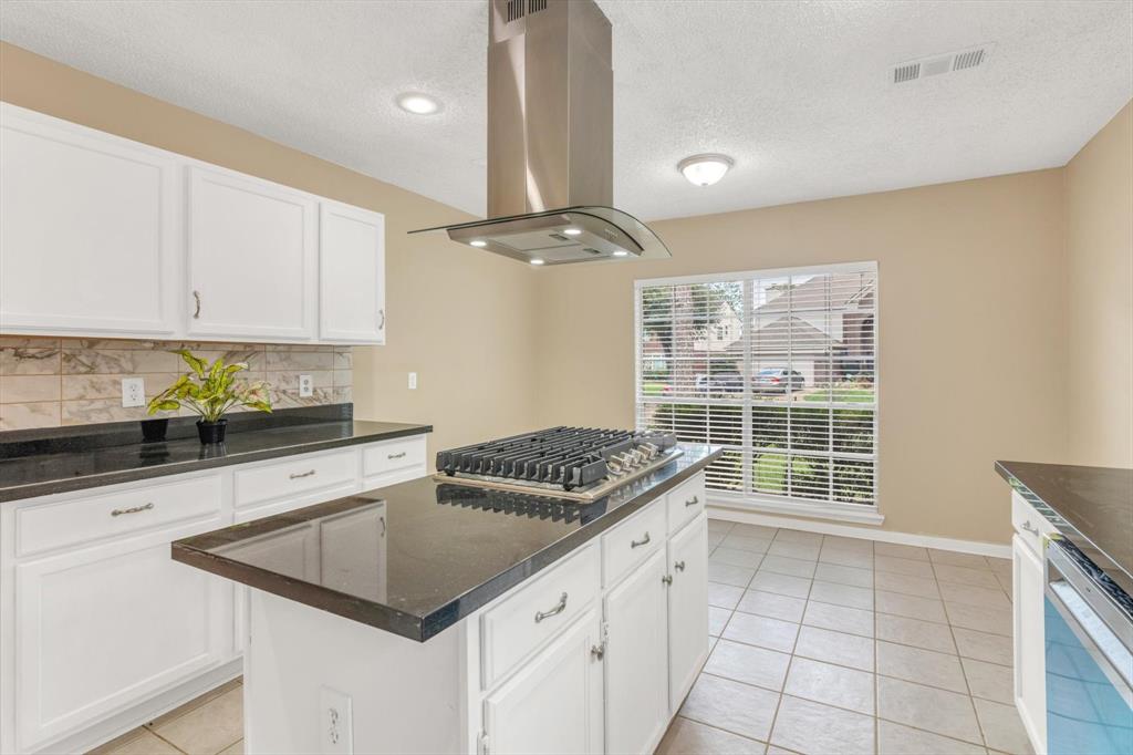 5635 Sage Manor Drive, Houston, Texas image 17