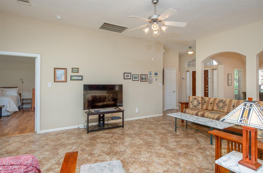 6307 Alicia Way Lane, Katy, Texas image 7