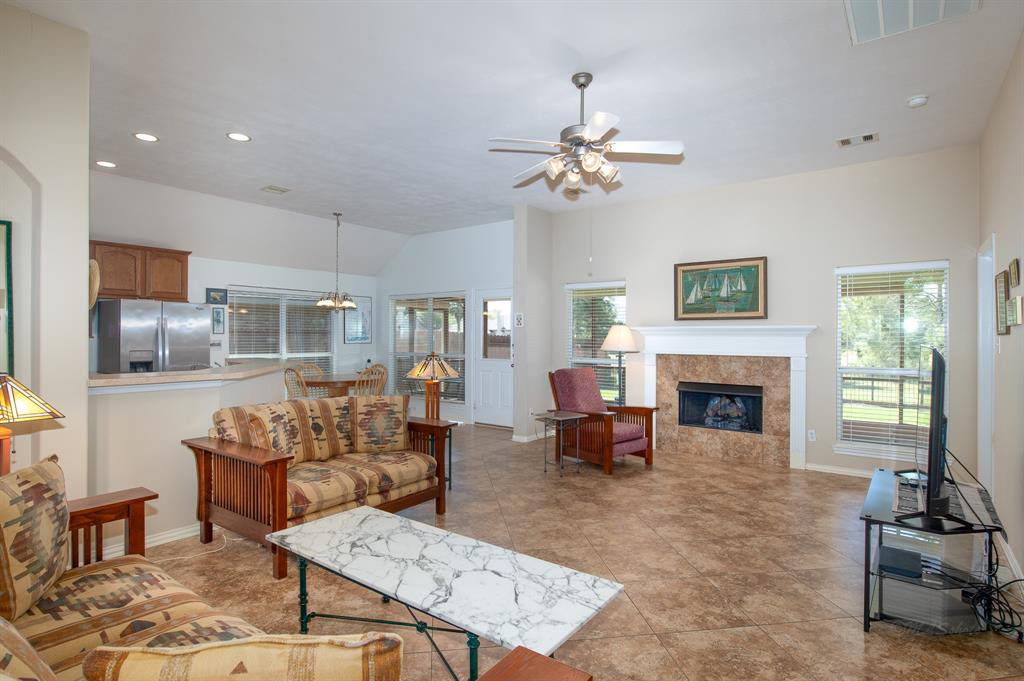 6307 Alicia Way Lane, Katy, Texas image 6