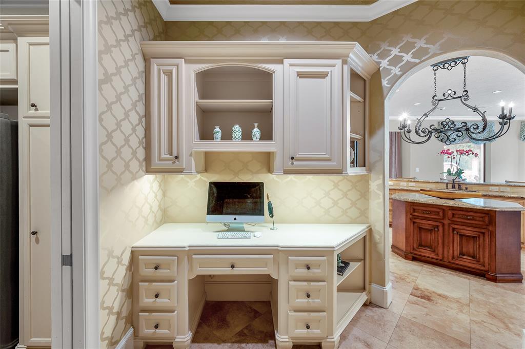 25 Sunset Park Lane, Sugar Land, Texas image 14