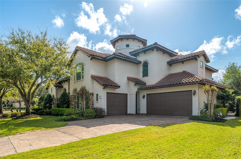 25 Sunset Park Lane, Sugar Land, Texas image 2