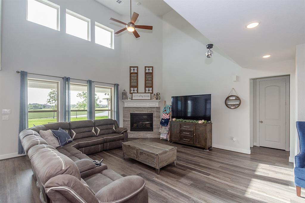 625 Beachman Shore Lane
