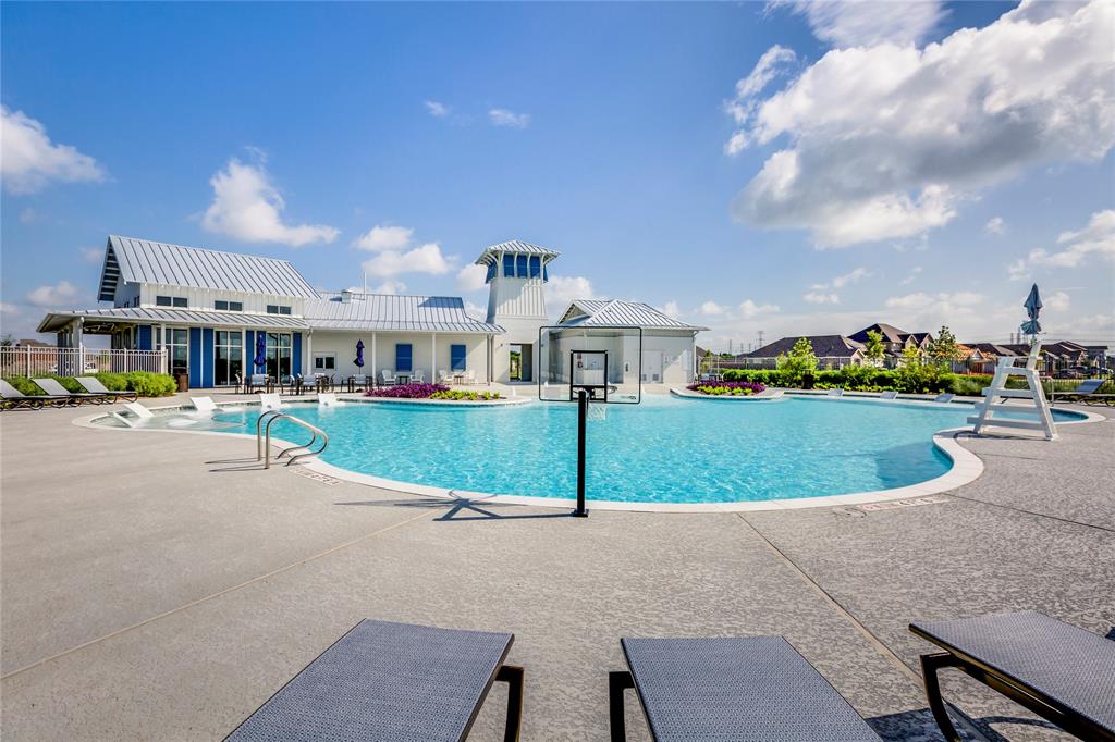 4726 Blue Pearl Lane